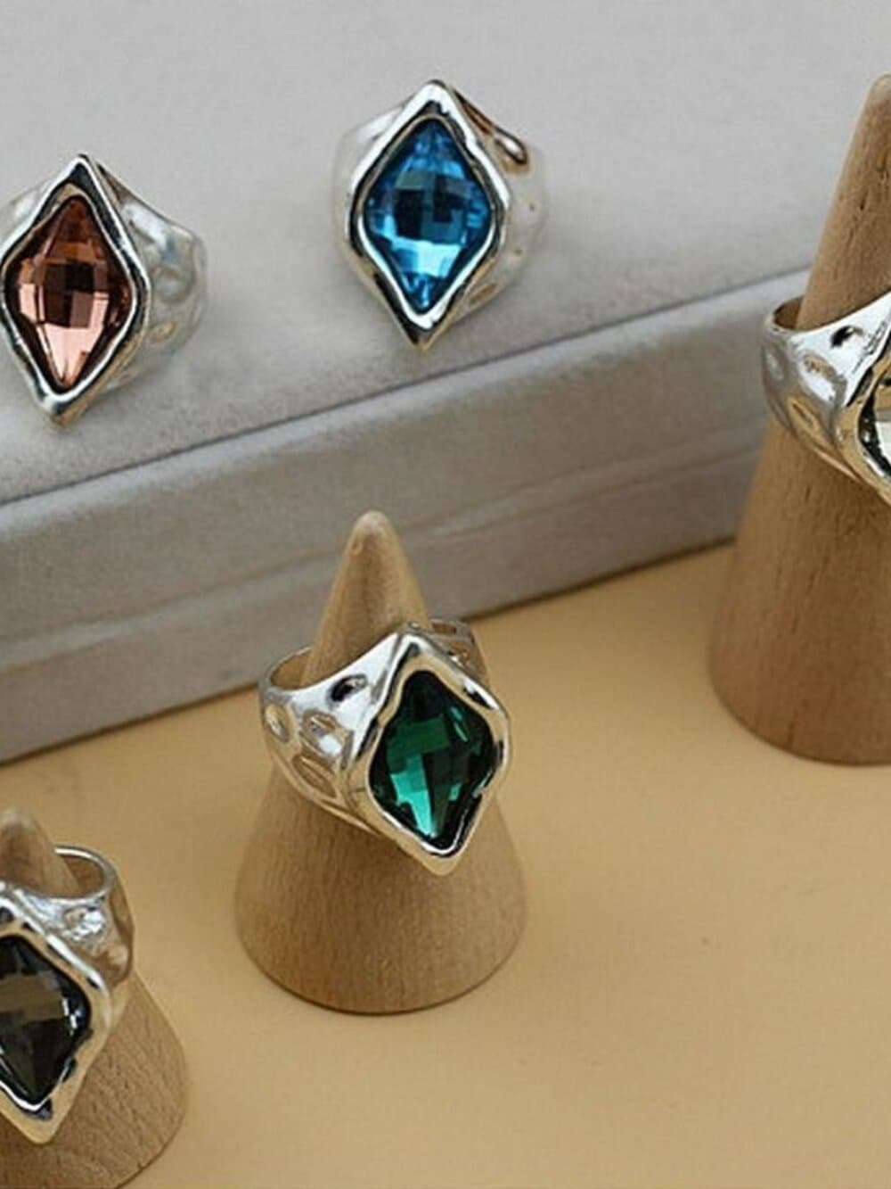 Zuri Cadance Pink Orange Crystal Size 8 Silver Ring Womens Gift Boxed - Thumbnail 4