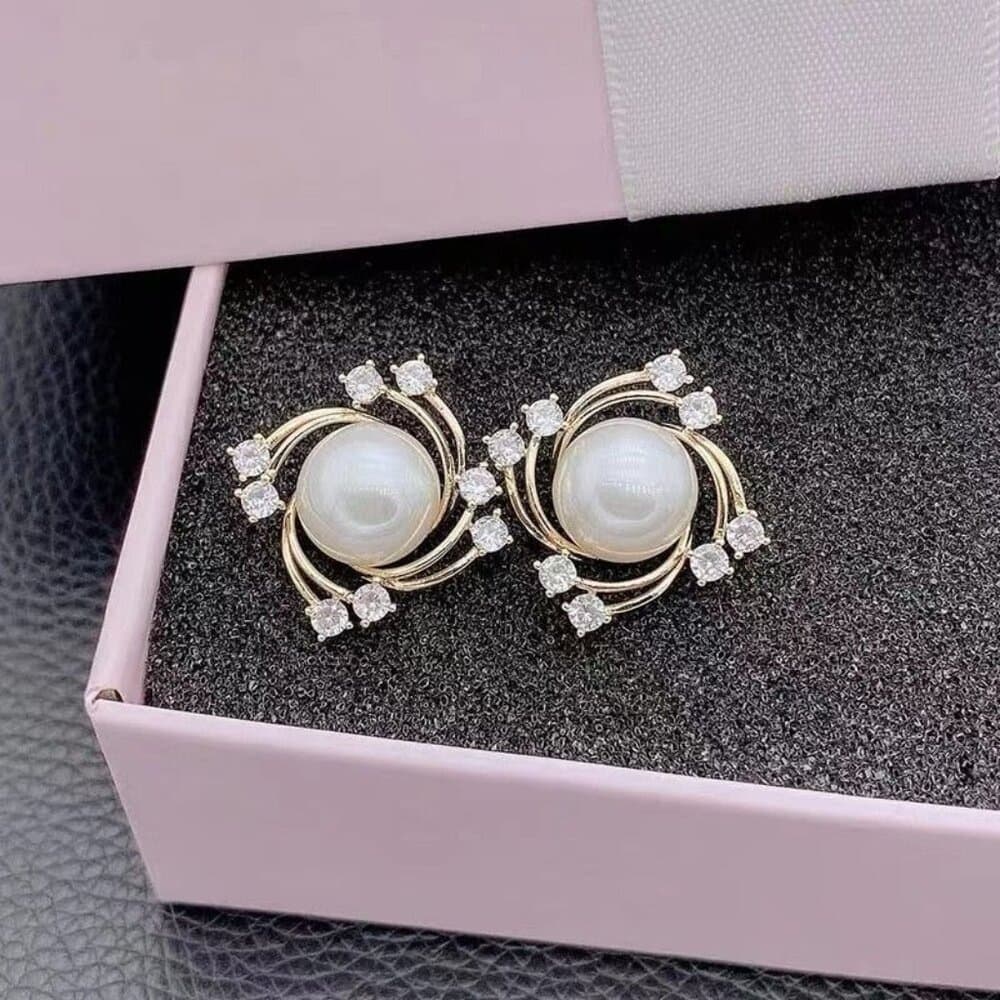 Vienna Swirl Vanilla Cream Pearl Crystal Accent Stud Earrings Gift Packaged - Thumbnail 2