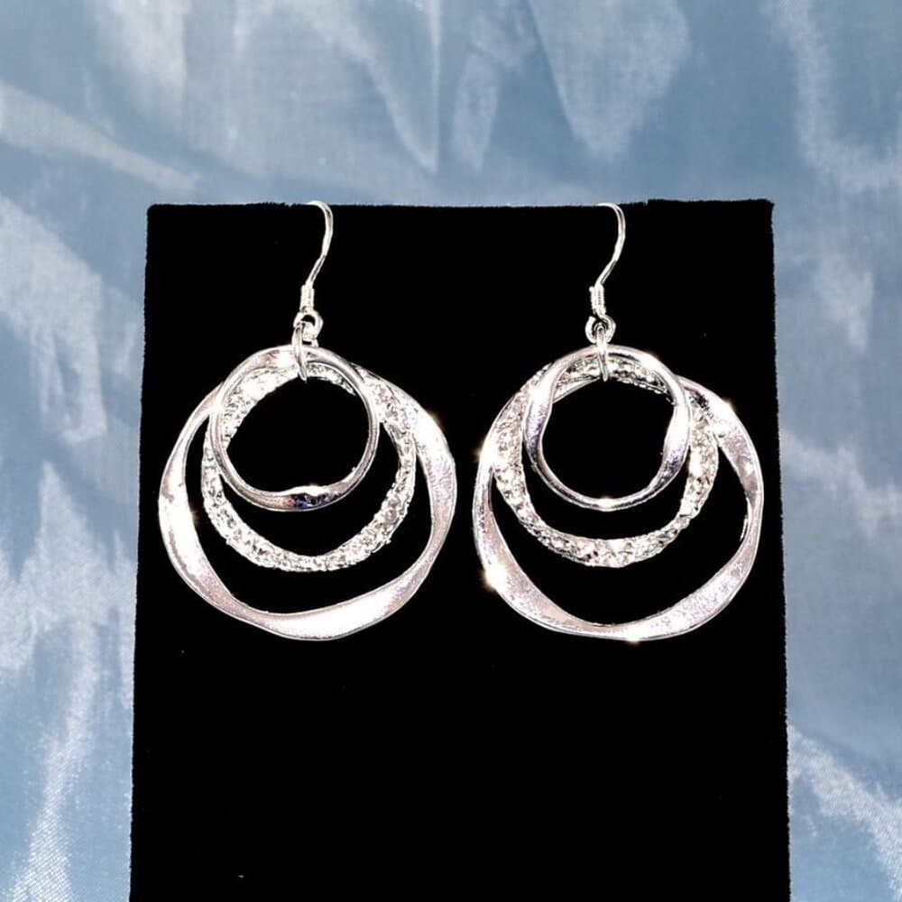 Saviah Lane Silver Abstract Circle Trio Dangle Earrings Gift Packaged - Thumbnail 8