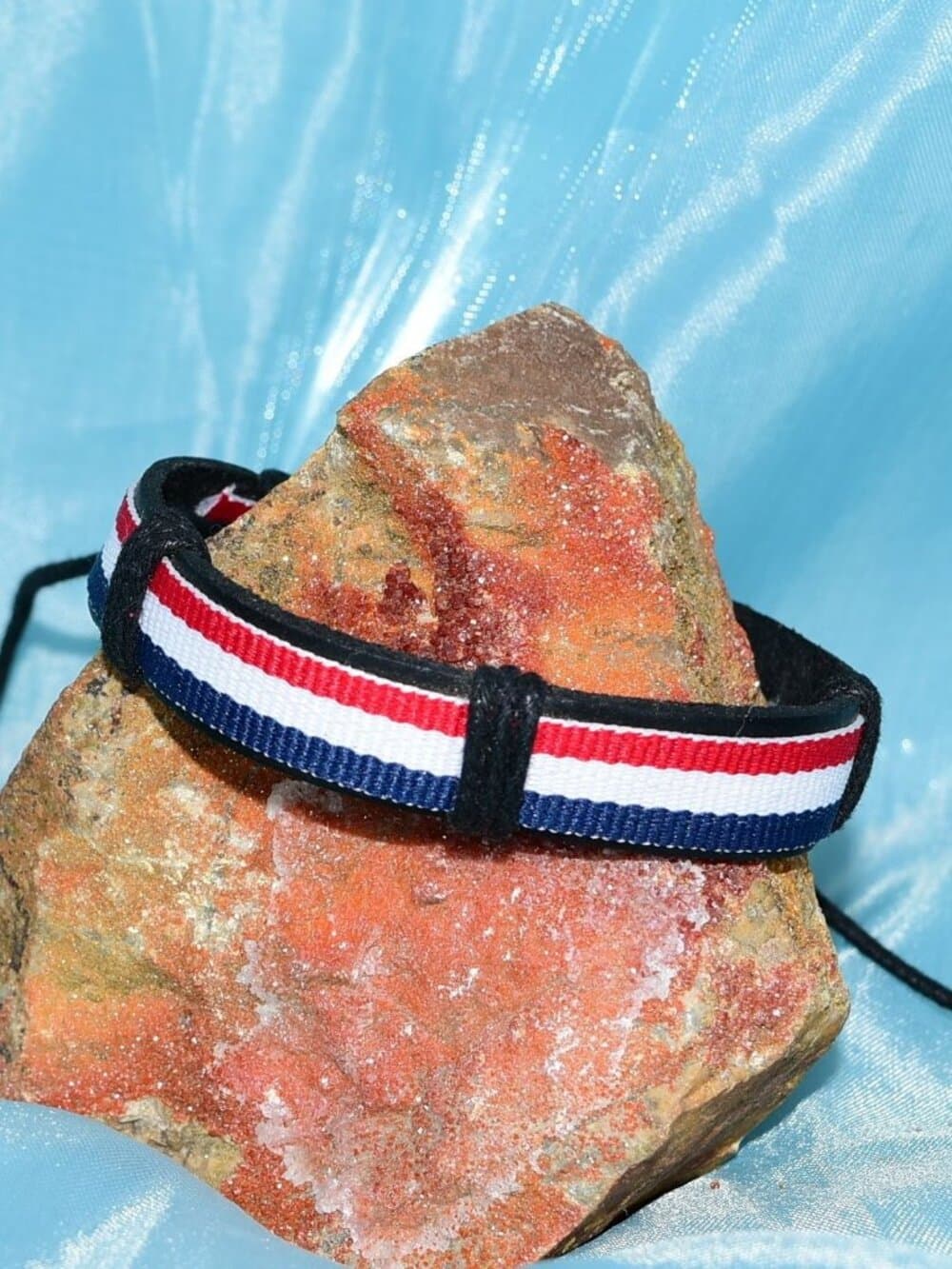Rey Ribbon Slide Tie Leather Bracelet Red White Blue Stripe Womens Gift Boxed - Thumbnail 3