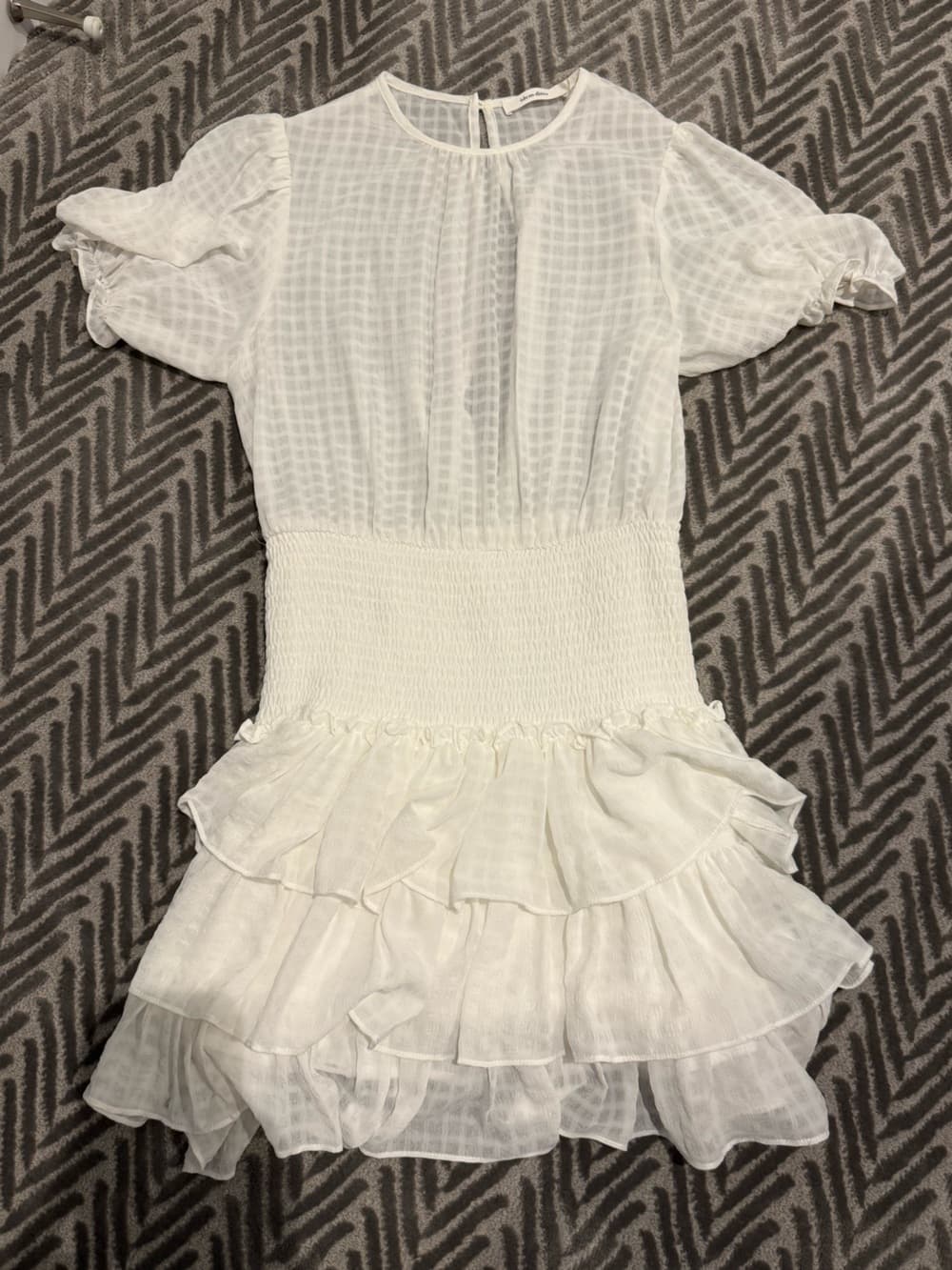 White Ruffled Tiered Smocked Waist Dress - Thumbnail 2