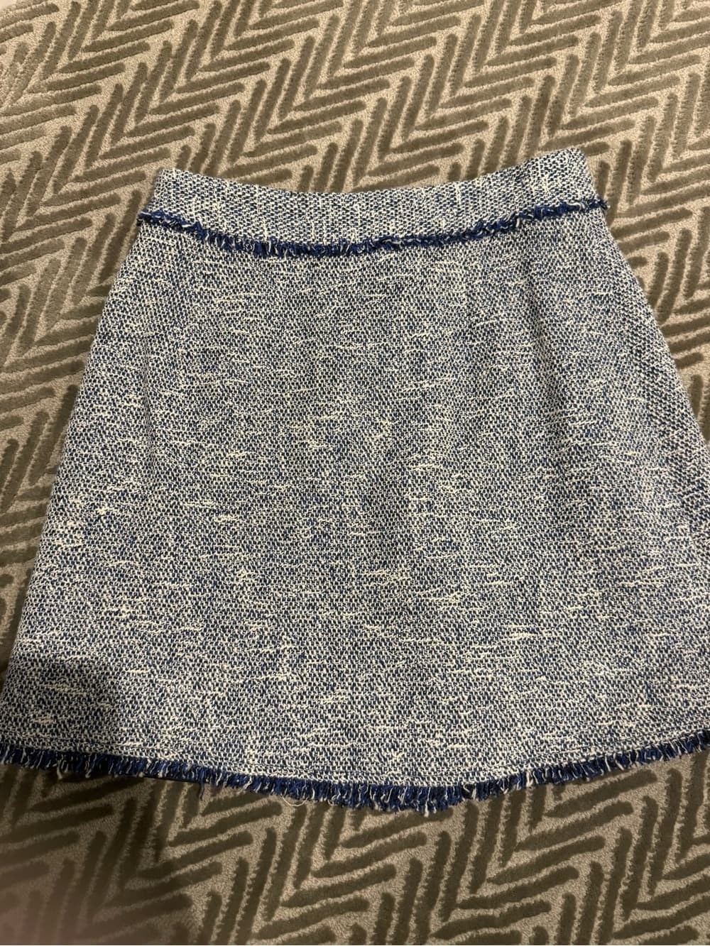 Zara Blue and White Tweed Skirt with Fringe Detail - Thumbnail 6