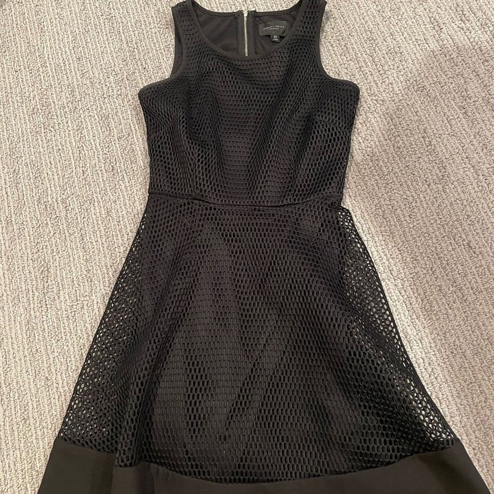 Black sleeveless dress super cute - Thumbnail 3