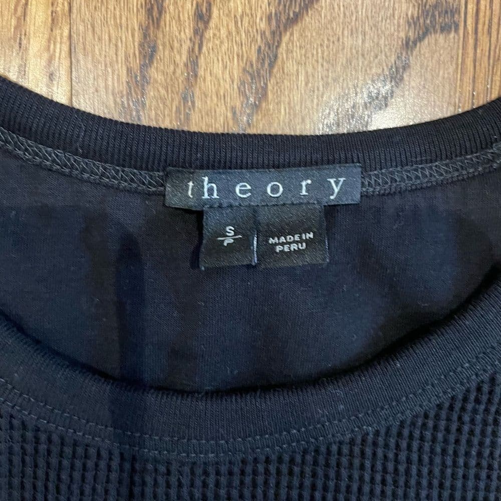 Theory black nice shirt - Thumbnail 2