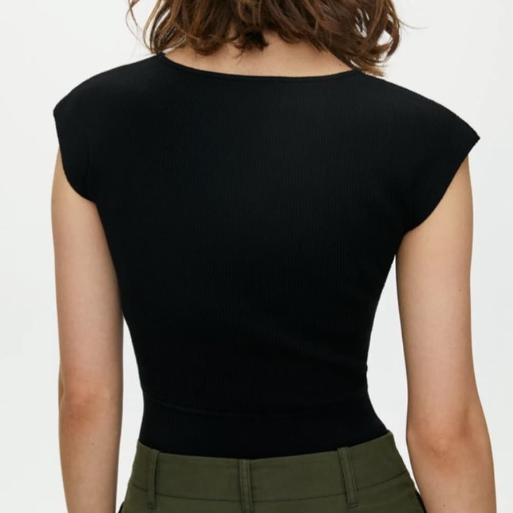 Aritzia Wilfred Cut-Out Knit Top in Black (Size S) - Thumbnail 4