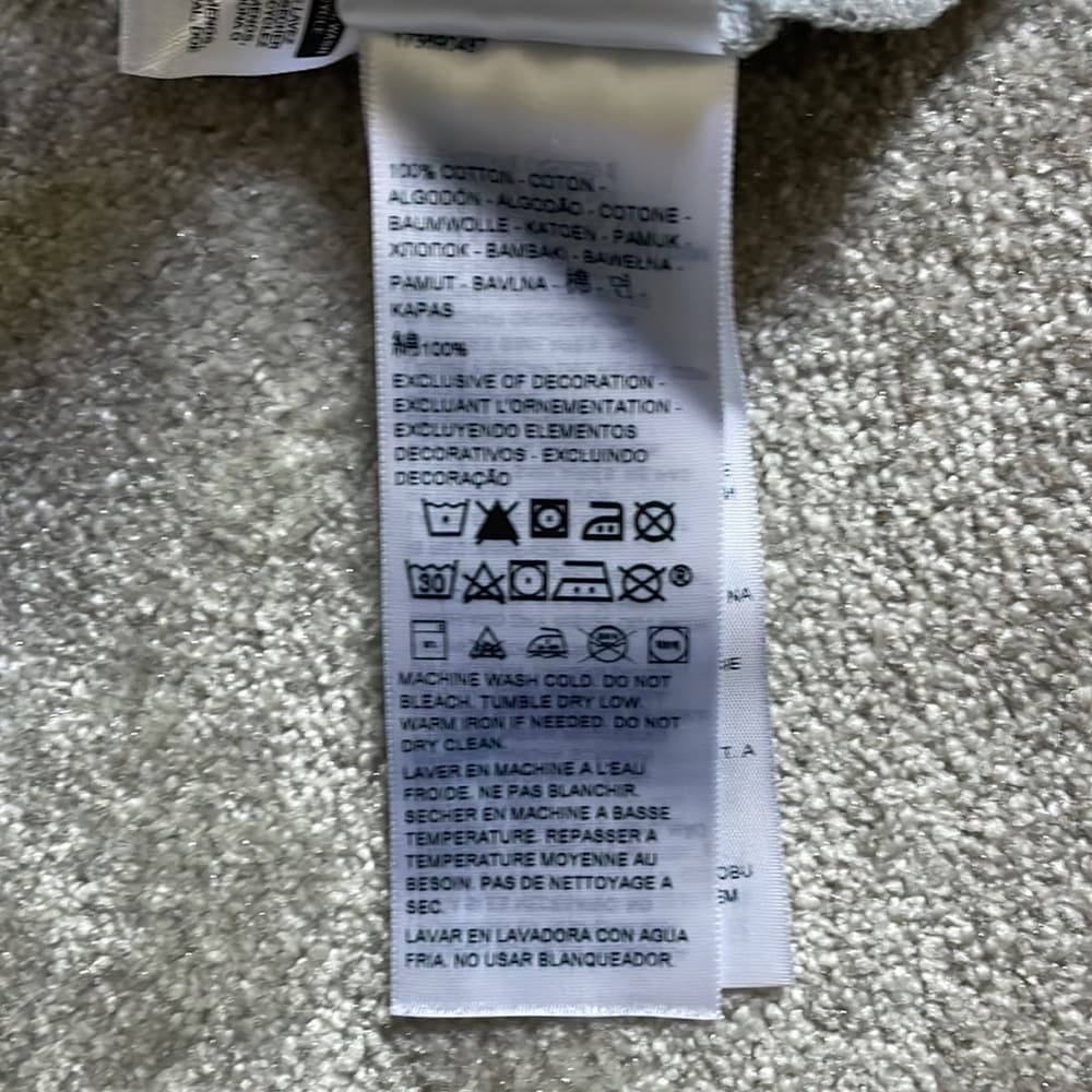 Levi’s gray women’s graphic tee - Thumbnail 5