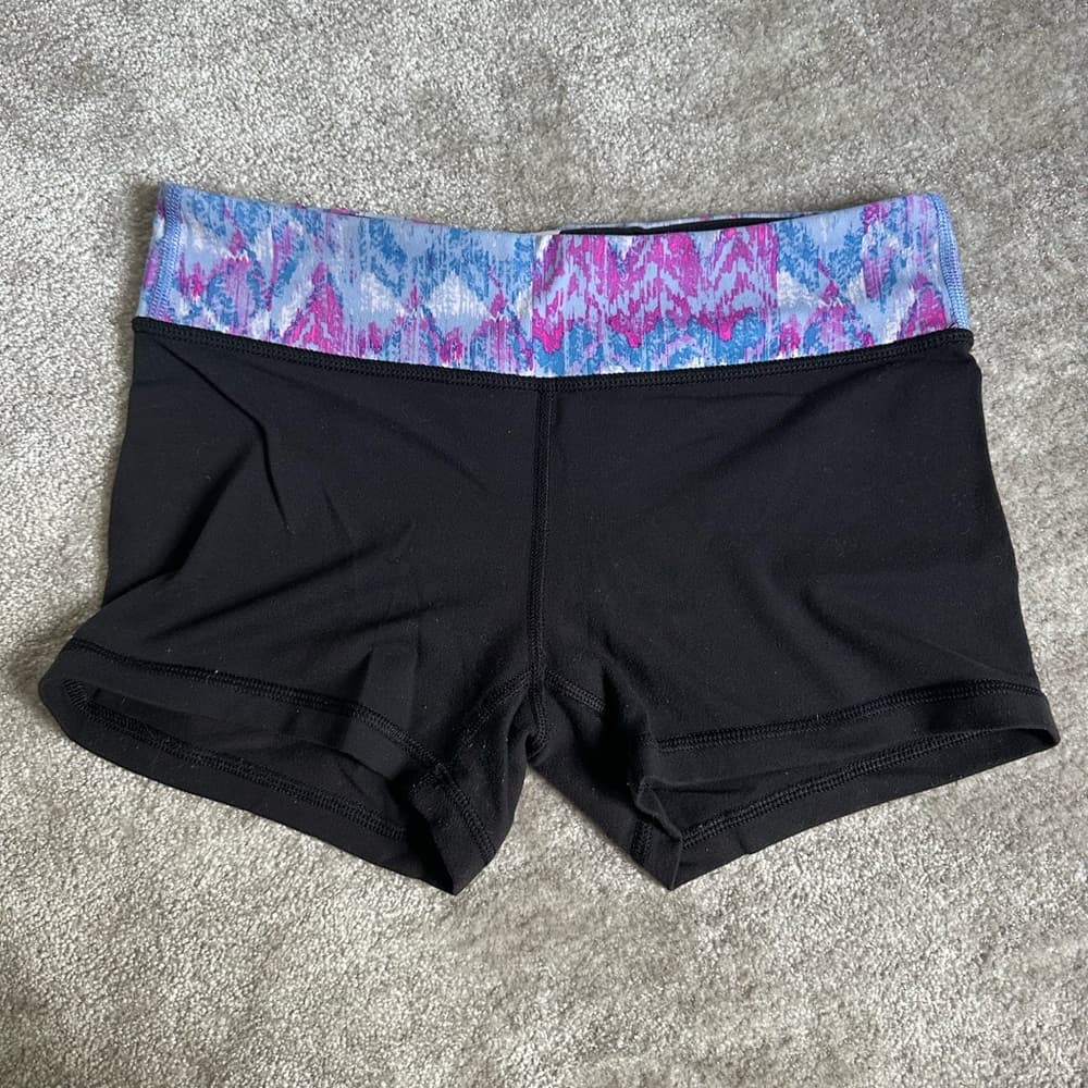 Iviva by Lululemom Black Shorts - Girls Size 12 - Thumbnail 2