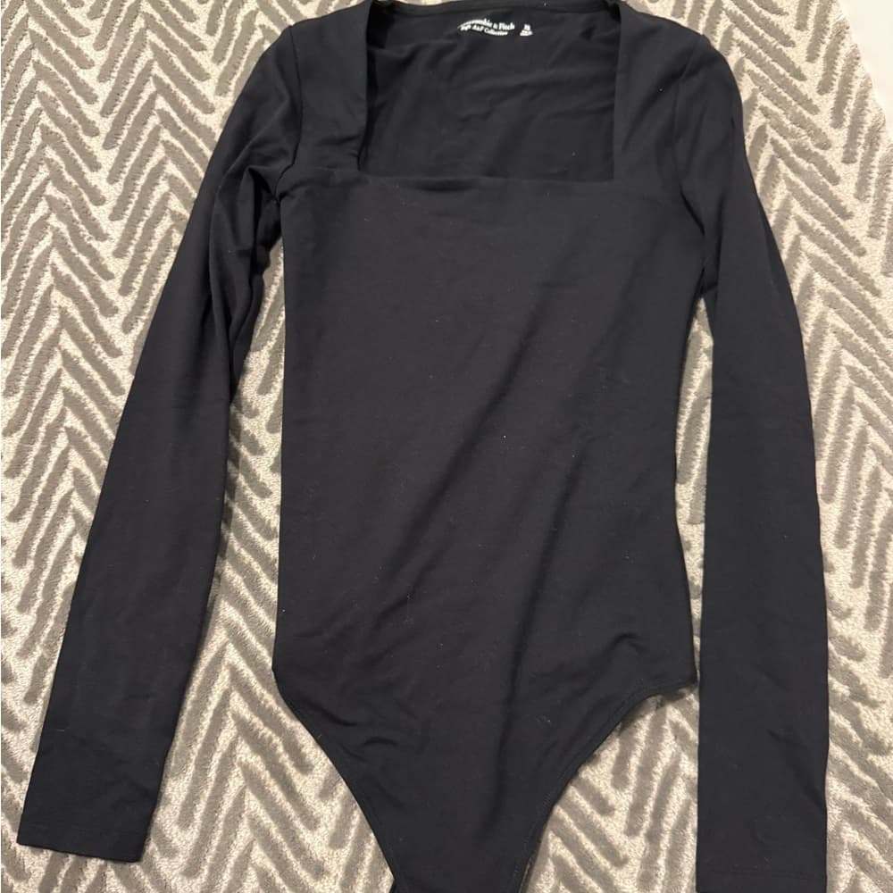 Abercrombie & Fitch Black Long Sleeve Square-Neck Bodysuit - XS - Thumbnail 3