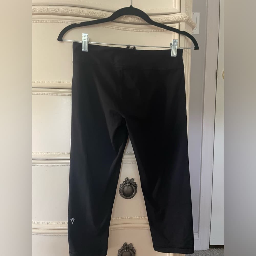 Ivivva Rhythmic Crop Black Leggings Girls 14 - Thumbnail 5