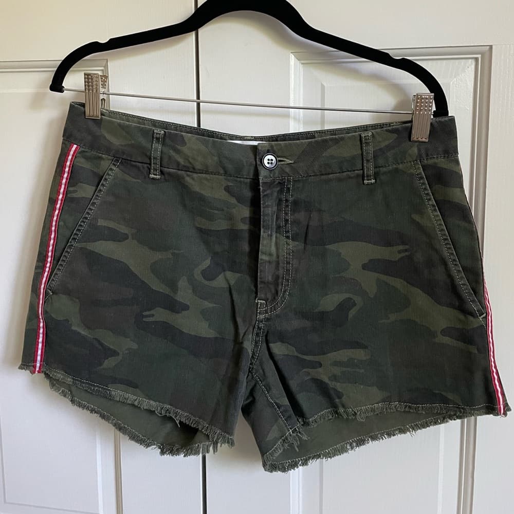 Sundry Camo Shorts - Size 29 - Thumbnail 3