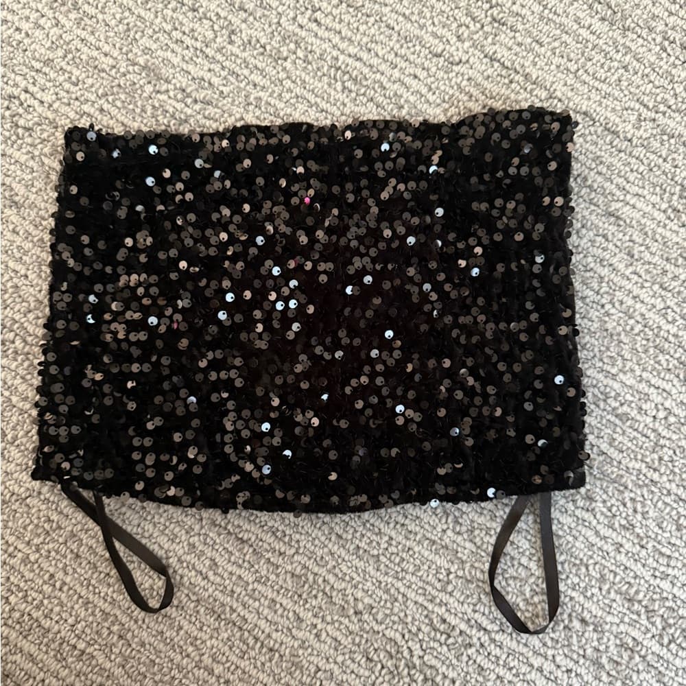 NWT Motel Rocks Bandeau Top In Mini Sequin Black - Thumbnail 5