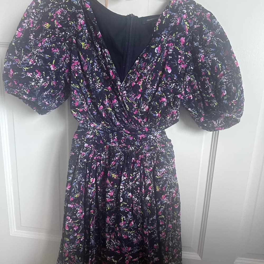 French Connection Purple and Pink Floral Cutout Dress with Puff Sleeves - Thumbnail 2