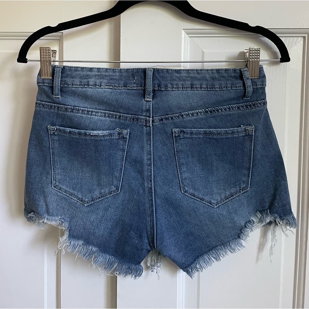 Tractr Women’s Denim Jean Shorts Cutoffs Distressed Size 26 - Thumbnail 3