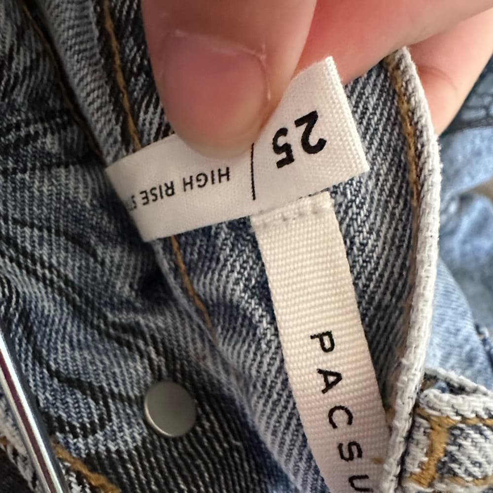 Pacsun eco butterfly high waisted straight leg jeans size 25 - Thumbnail 5