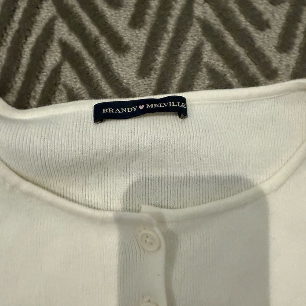 Brandy Melville Cream Cropped Button-Front Cardigan - Thumbnail 2