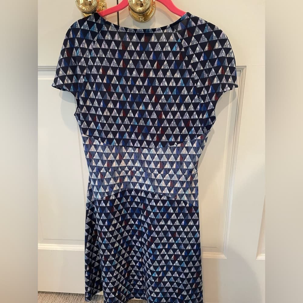 BCBG Max Azria Chelsey Mosaic Blue Triangle Dress - Thumbnail 4