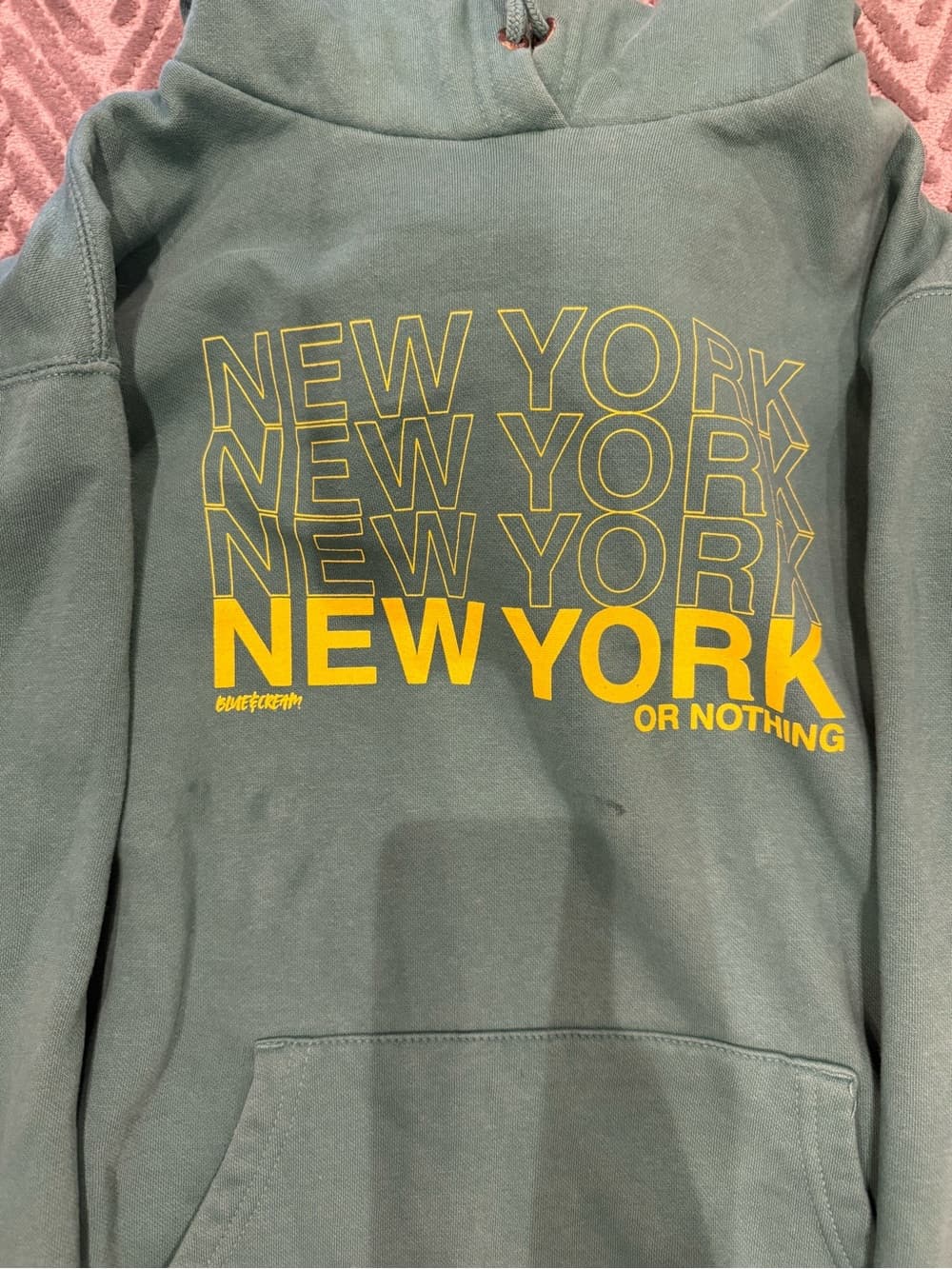 Blue and Cream Green Crewneck Sweatshirt with Yellow "New York" Graphic - Thumbnail 5