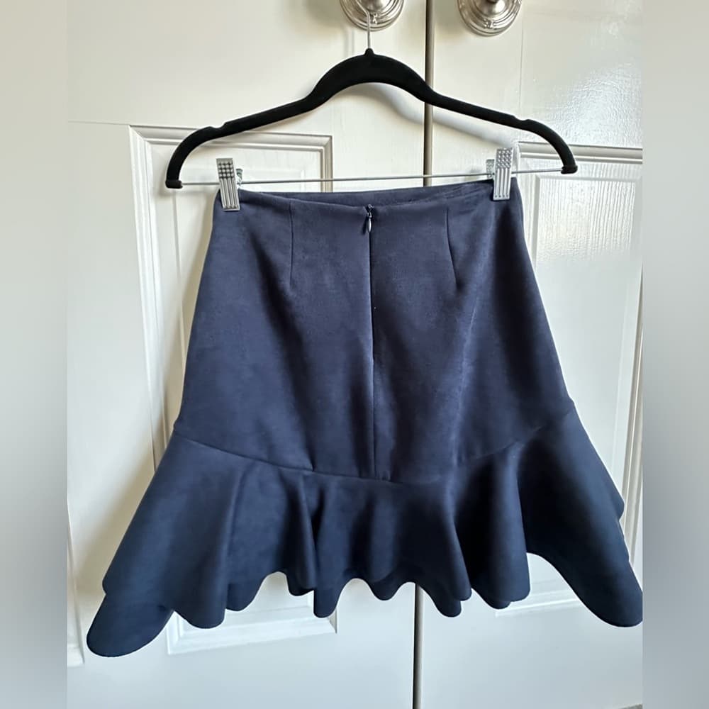 Aqua Navy Ruffled Faux Suede Skirt, Size Small - Thumbnail 3