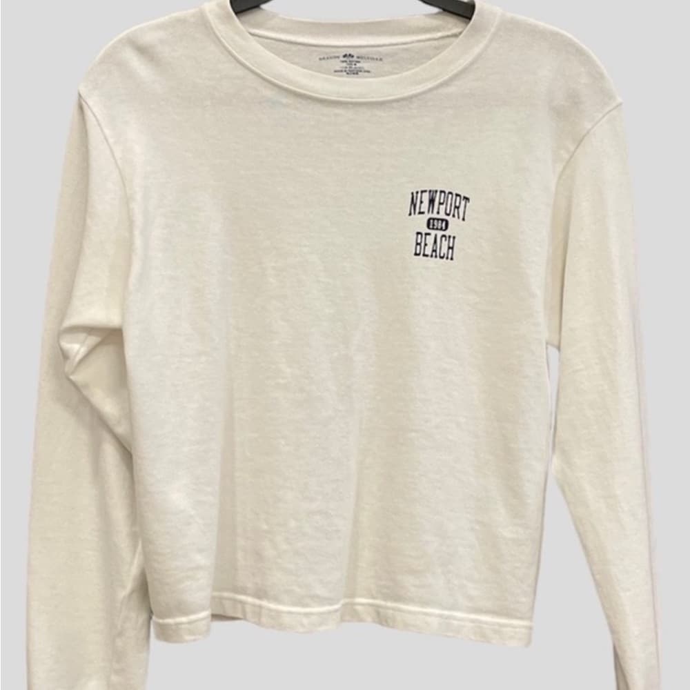 Brandy Melville Newport White Graphic Long Sleeve Shirt
