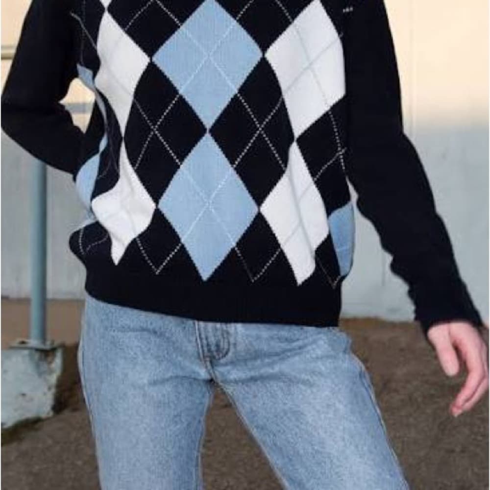 Brandy Melville Black and Blue Argyle Crewneck Sweater - Thumbnail 2