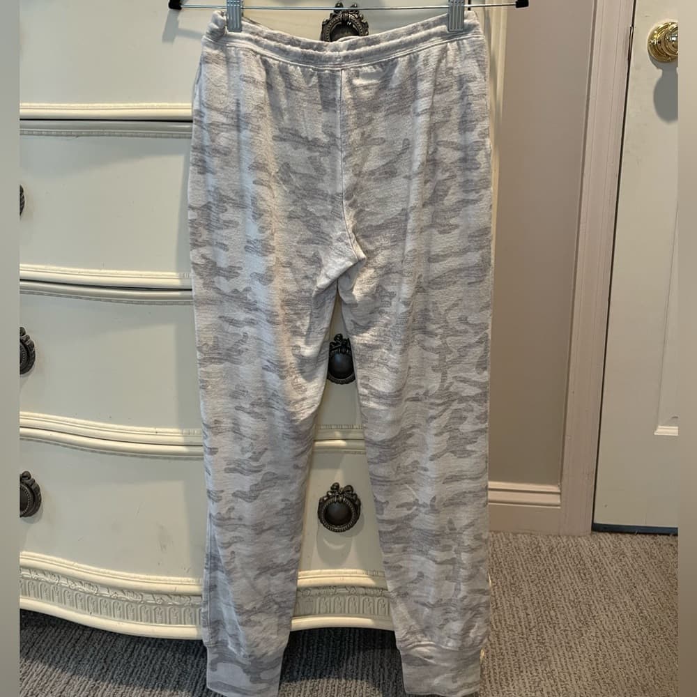 GAP Soft Knit Joggers in Grey Camo Print - Thumbnail 2
