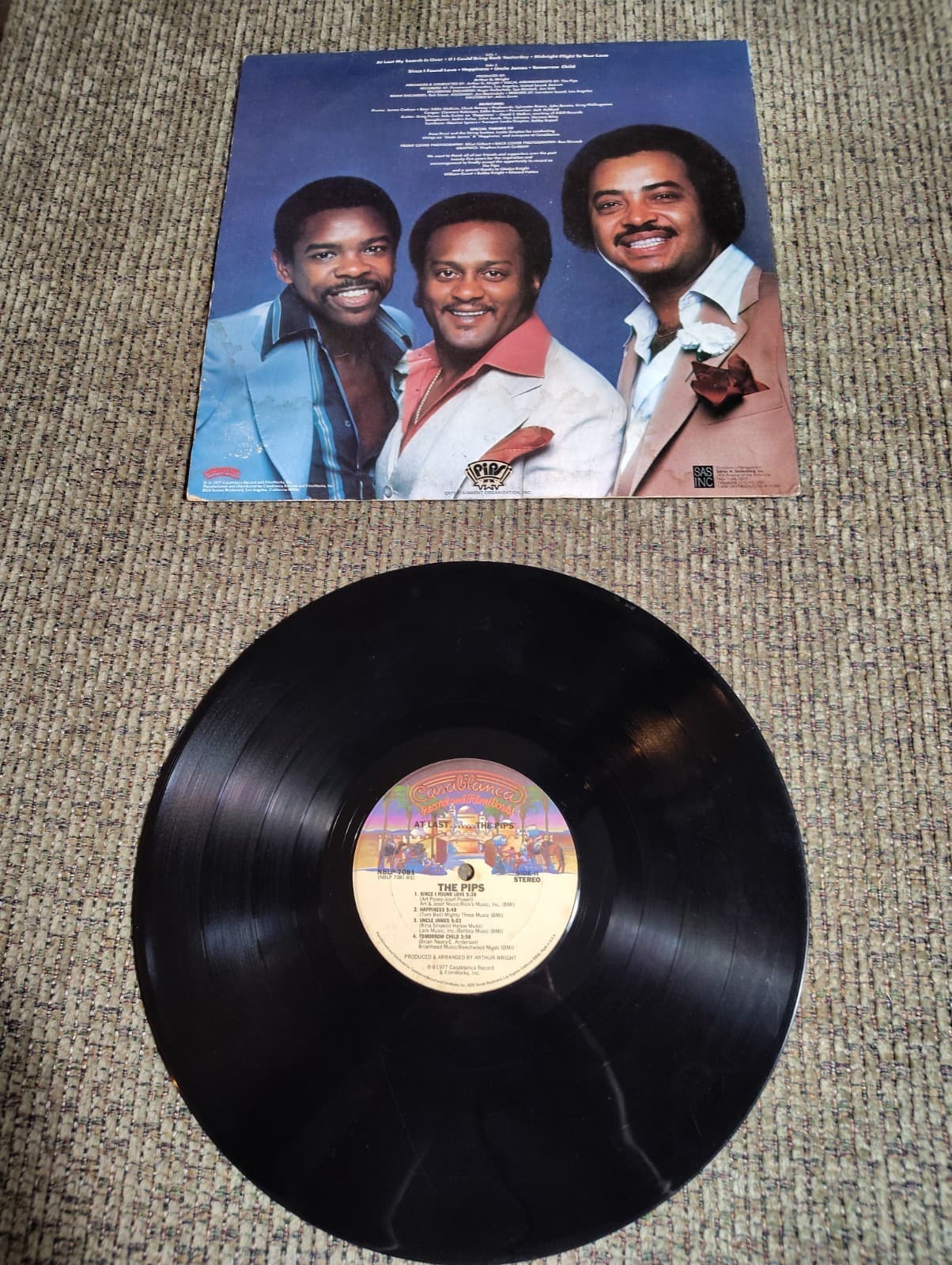 The Pips: At Last LP - Thumbnail 2