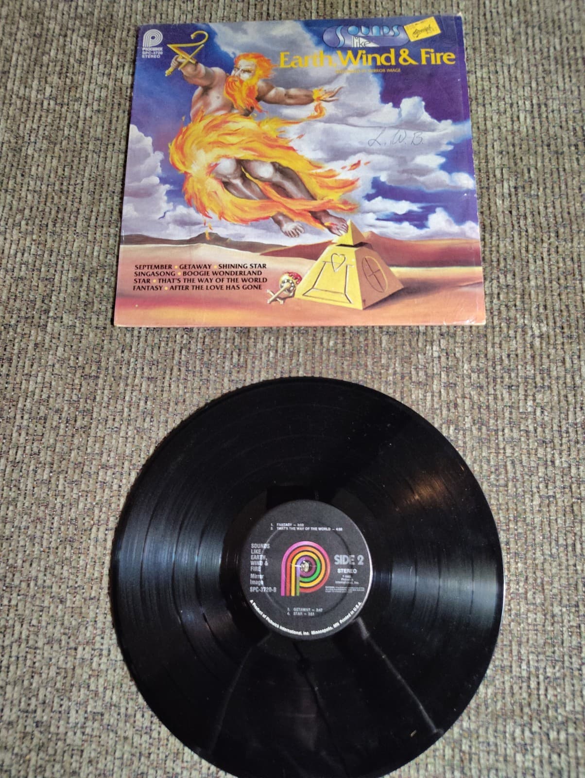 Sounds Like Earth, Wind & Fire Vinyl LP (SPC-3720, Pickwick) Disco 1980 - Thumbnail 3