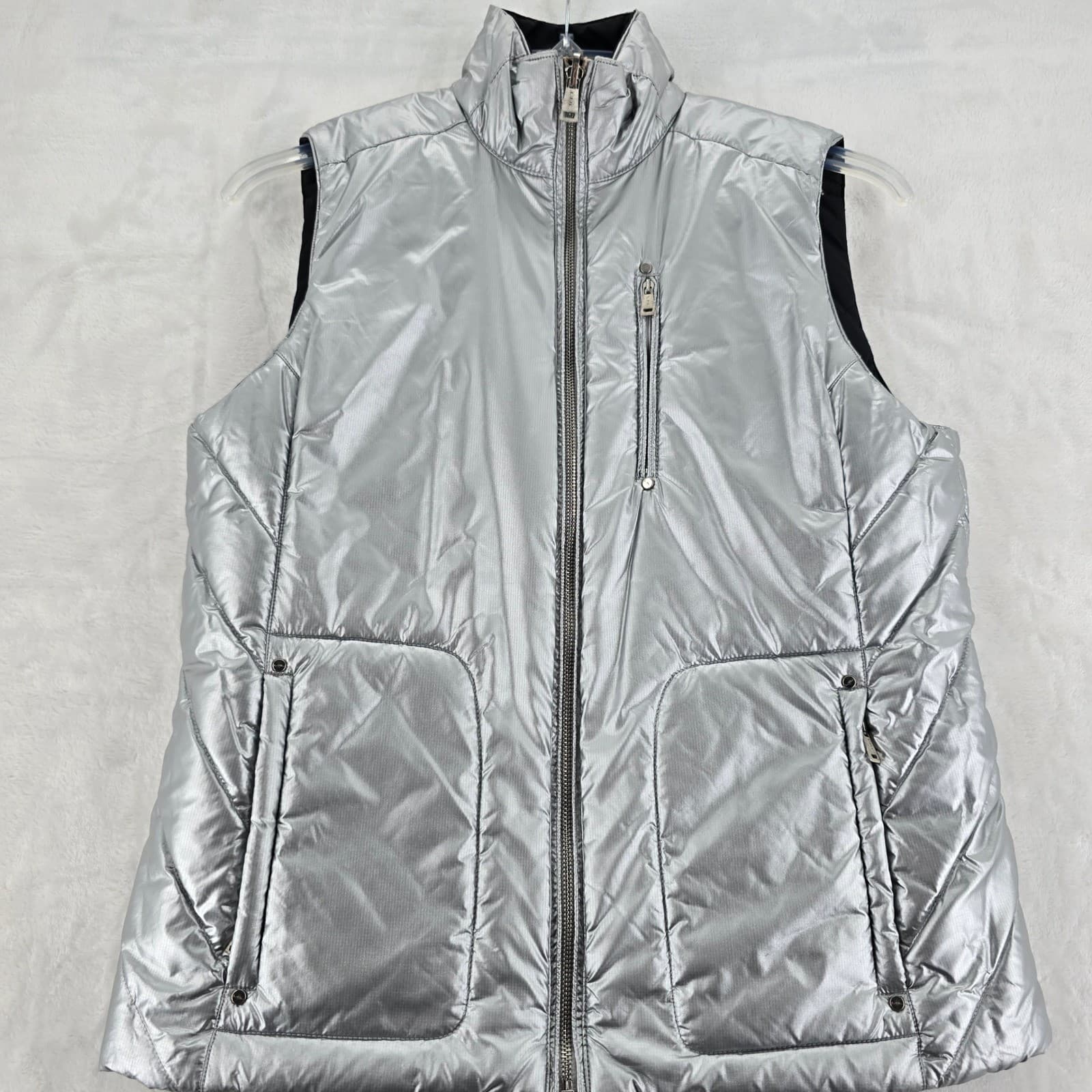 Unbranded Puffer Vest Womens L Vest Black Silver Reversible Quilted Full Zip - Thumbnail 2