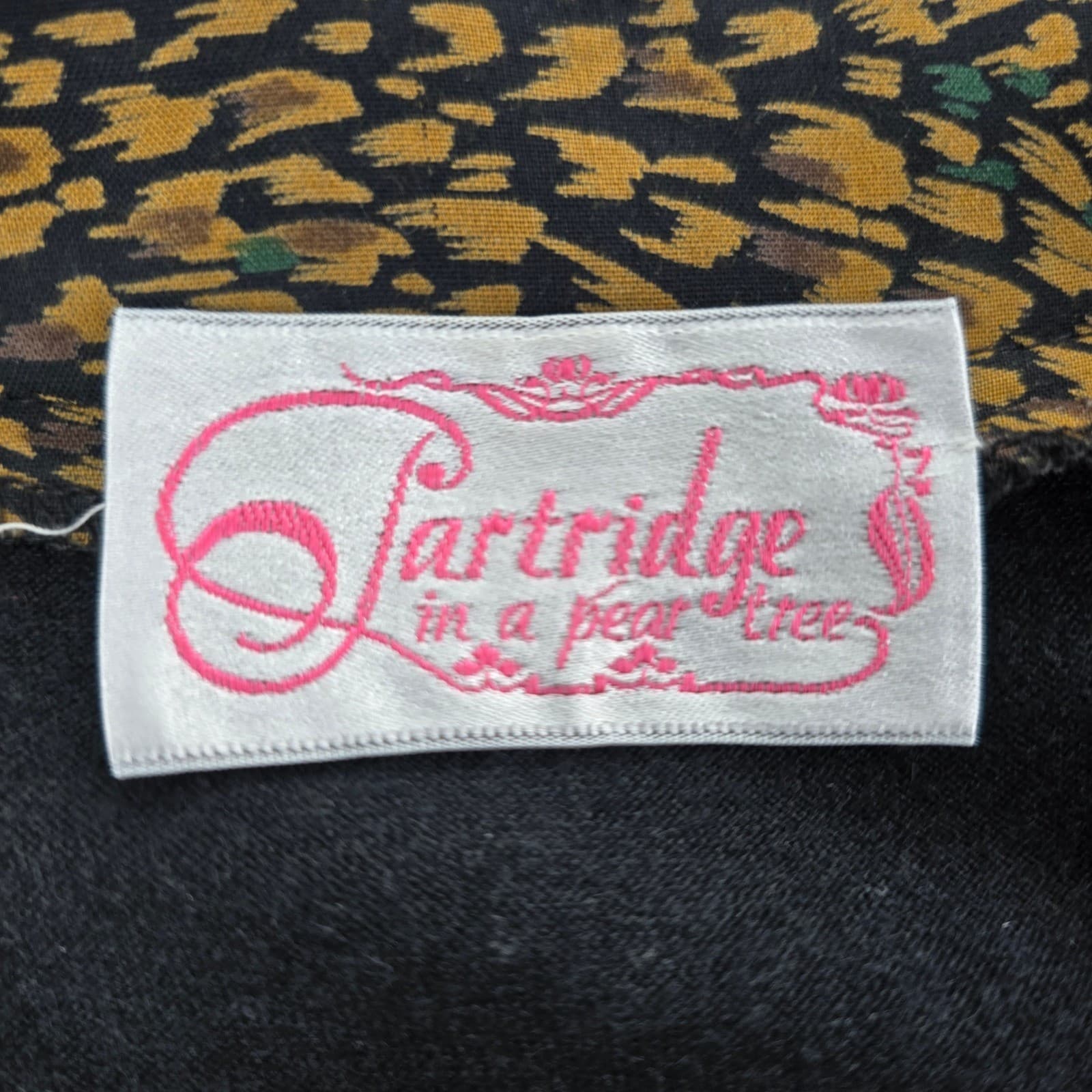 Partridge in a Pear Tree Skirt Set Womens M/L 3pc Skirt Black Gold Paisley Knit - Thumbnail 2
