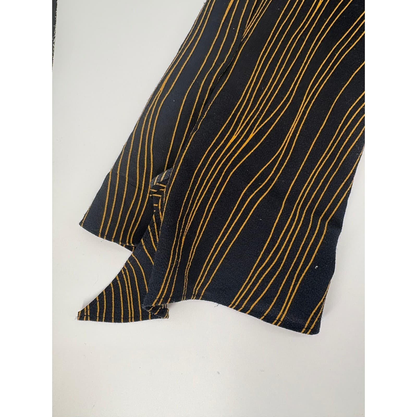 Jones New York Blouse Womens Medium Shirt Black Gold Striped Button Down 6099 - Thumbnail 3