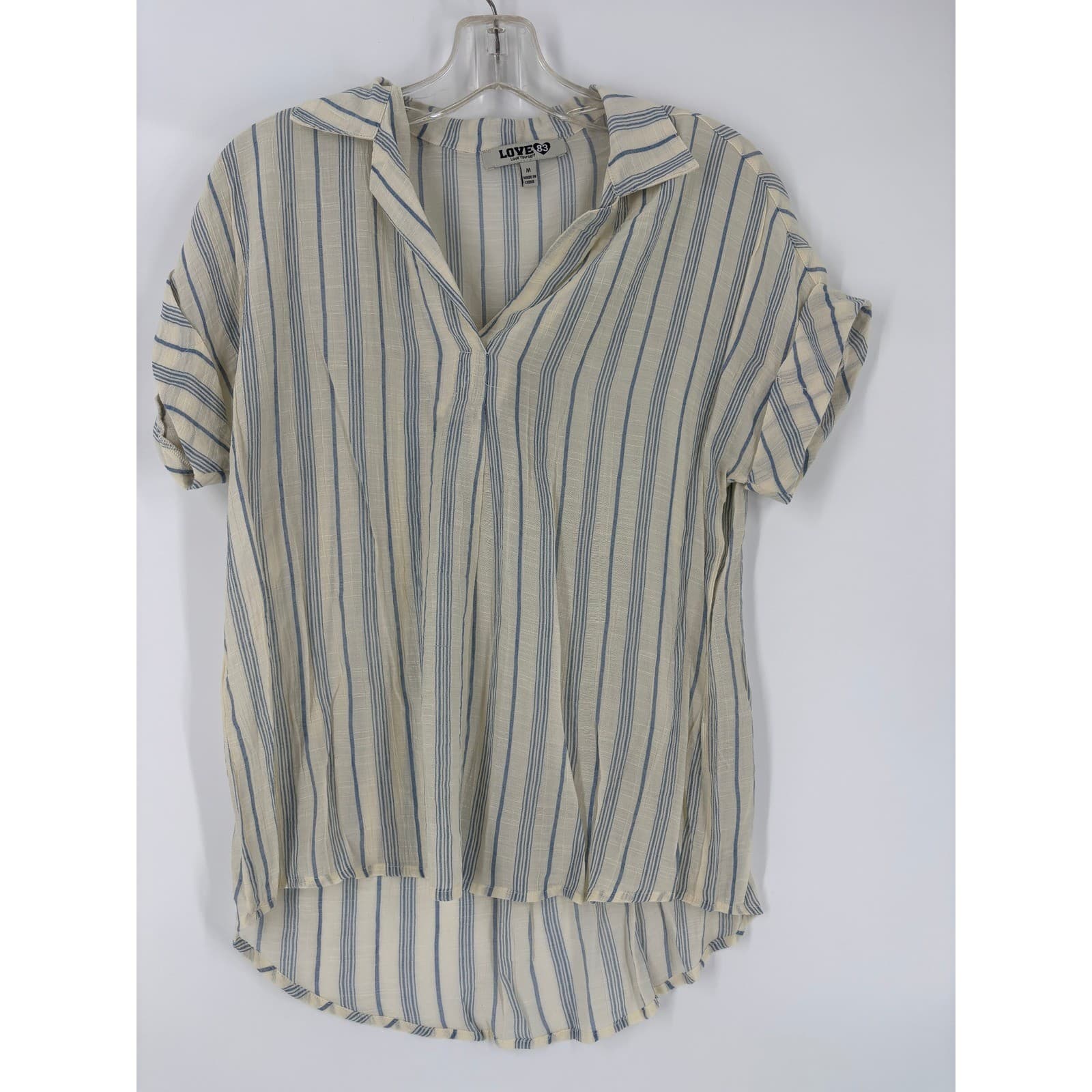 Love 83 Striped V Neck Short Sleeve Tunic Top Women's Size Medium