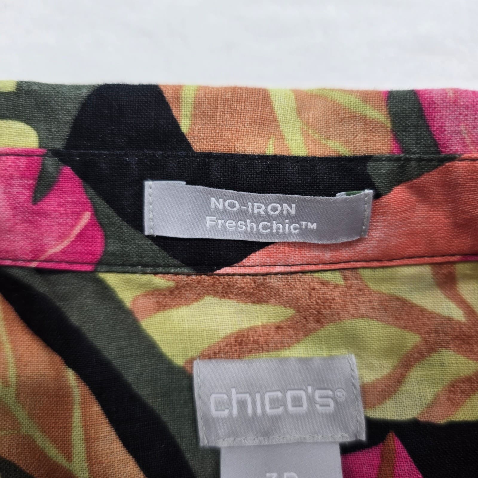 Chico's Button Up Womens 3P Blouse Multicolor Tropical No-Iron FreshChic Leaf - Thumbnail 2
