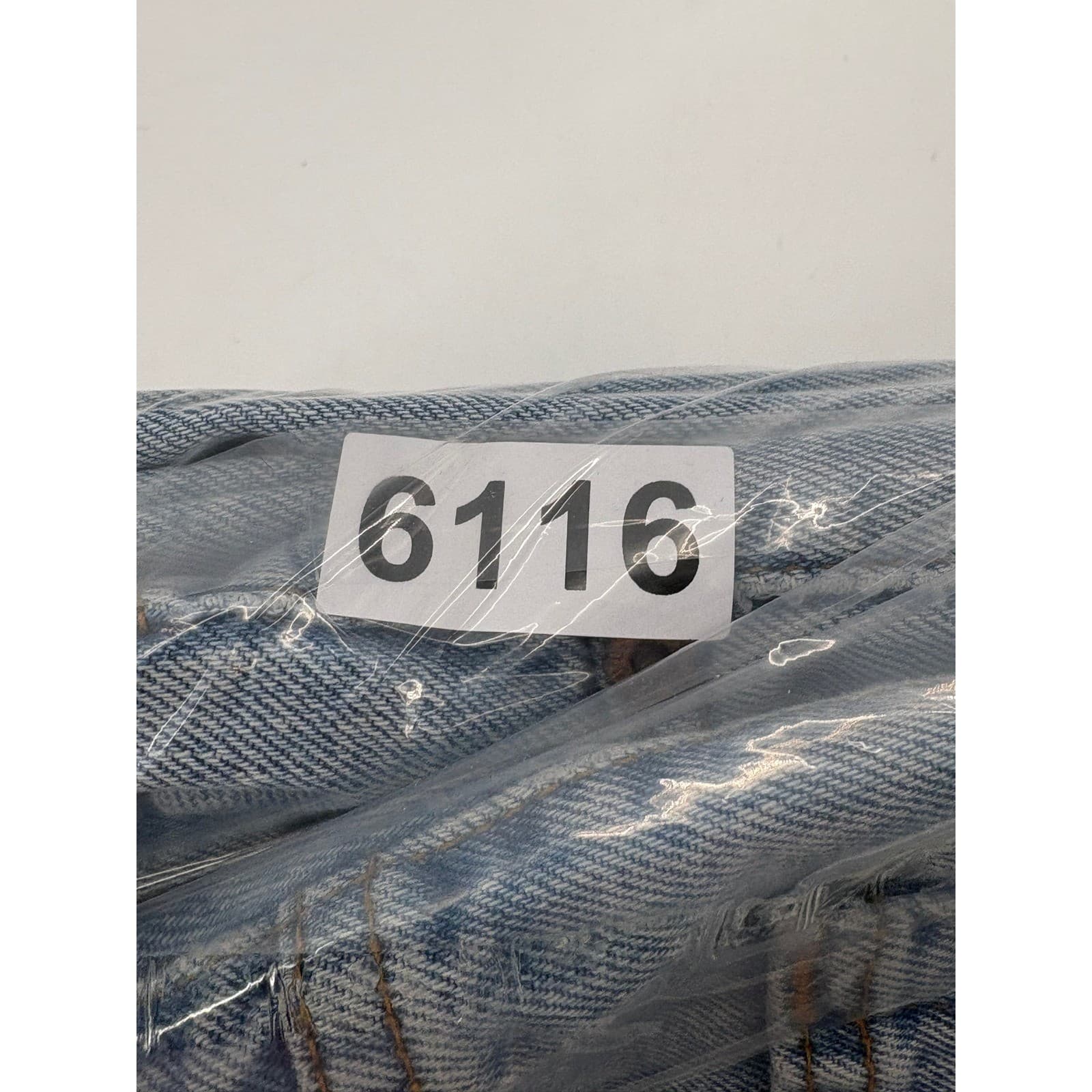 Levi's 505 Mens 40 x 32 Regular Fit Straight Leg Jeans Light Wash Vintage Y2K - Thumbnail 11