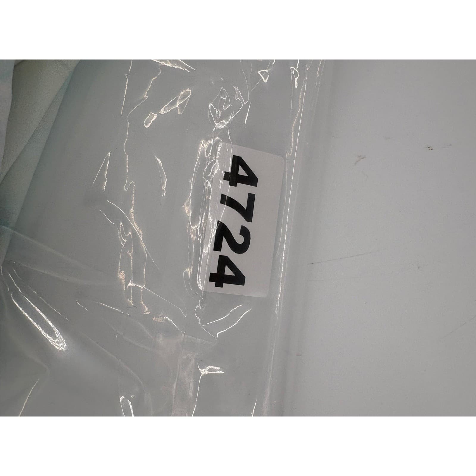 ZELOS Studio Strength White Dye 7/8ths Ankle Leggings - Size M - Thumbnail 9