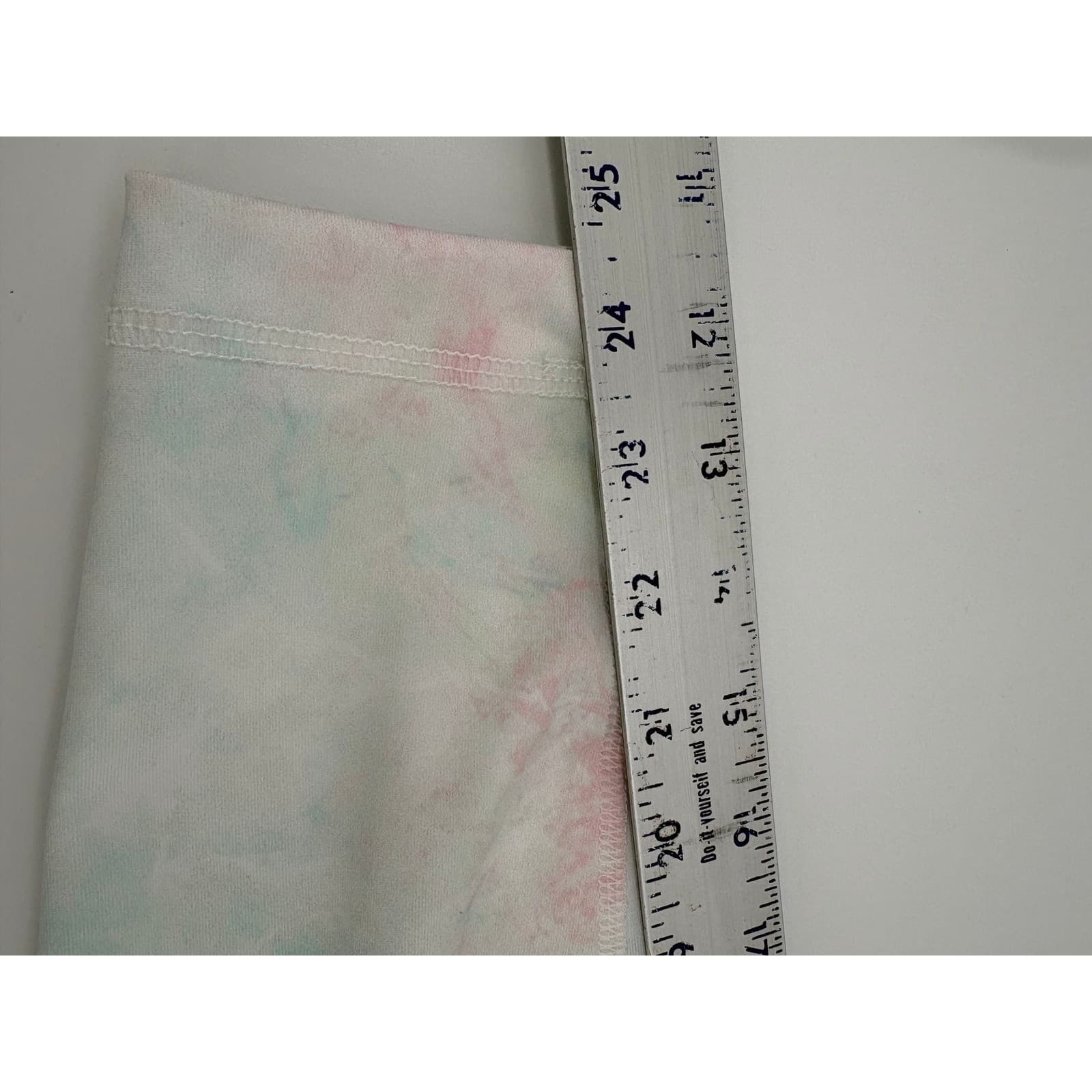 ZELOS Studio Strength White Dye 7/8ths Ankle Leggings - Size M - Thumbnail 8