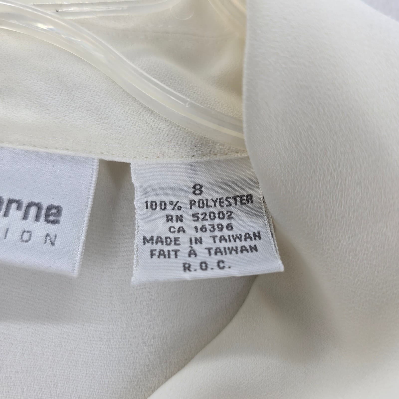 Liz Claiborne Blouse Womens 8 Top Cream Pleated Button Front Long Sleeve - Thumbnail 3