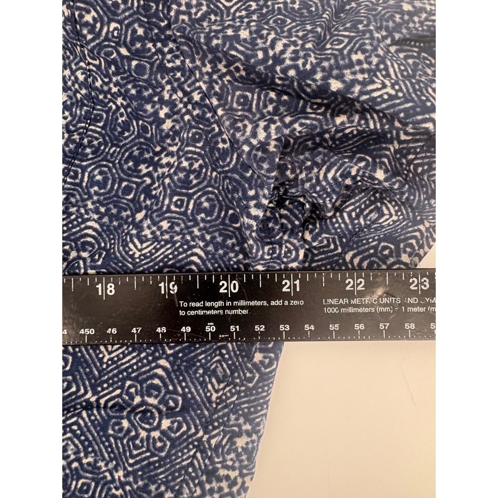 Banana Republic Slim Fit Mens Short Sleeve Button Shirt Blue Geometric Size M - Thumbnail 4