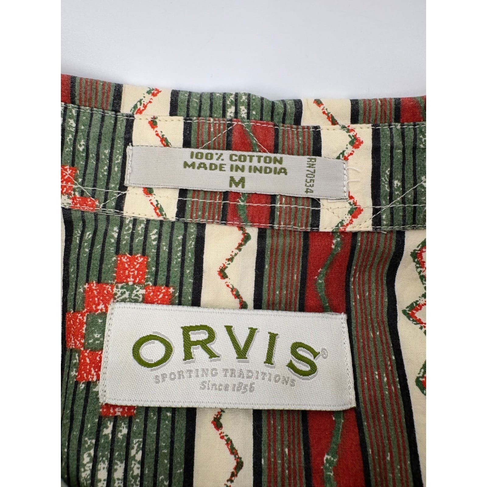 ORVIS Short Sleeve Button Up Men's Shirt Size M Aztec Geometric Stripe Pattern - Thumbnail 6