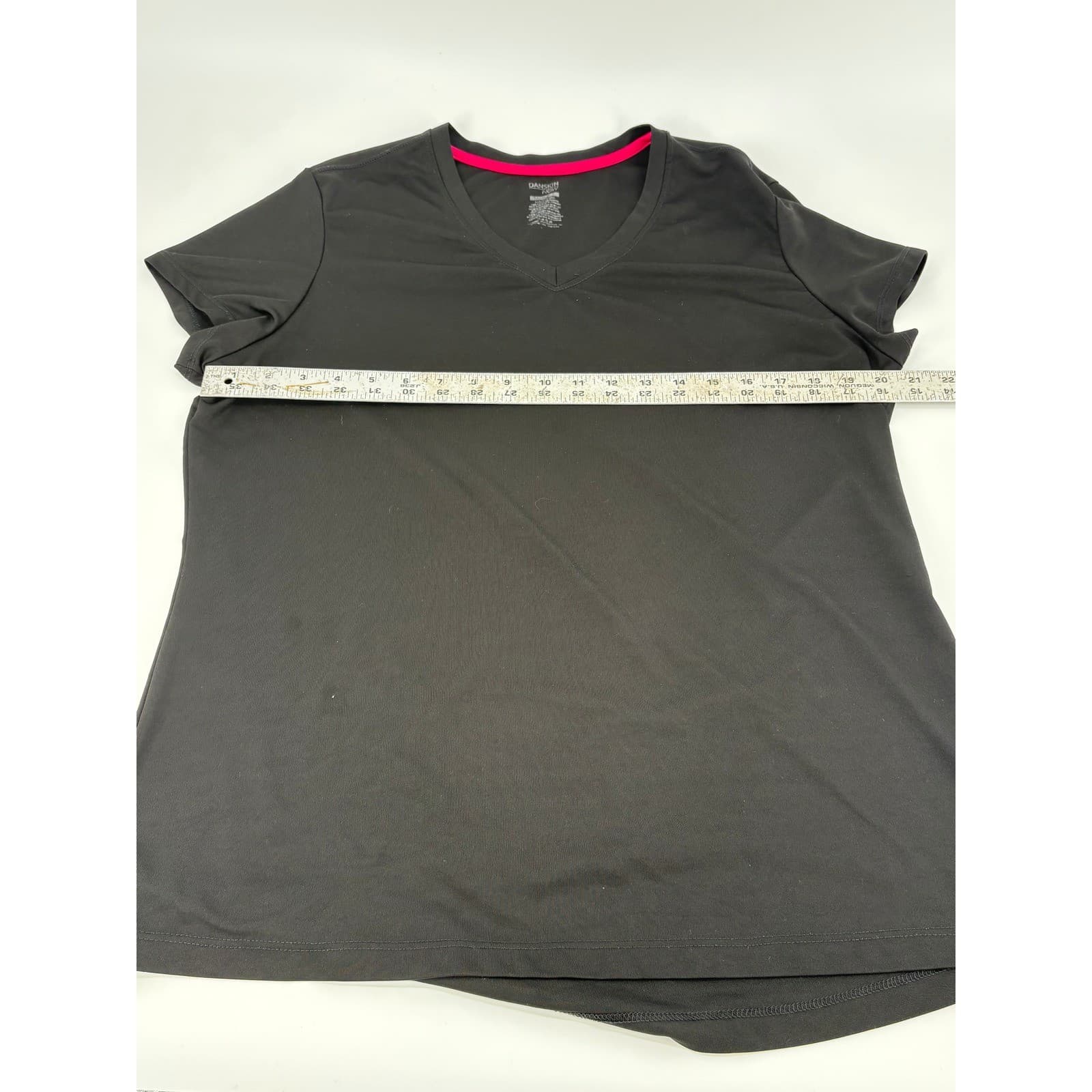 Danskin Now Womens Black V-Neck Athletic Top Plus Size 2XL Short Sleeve * - Thumbnail 4