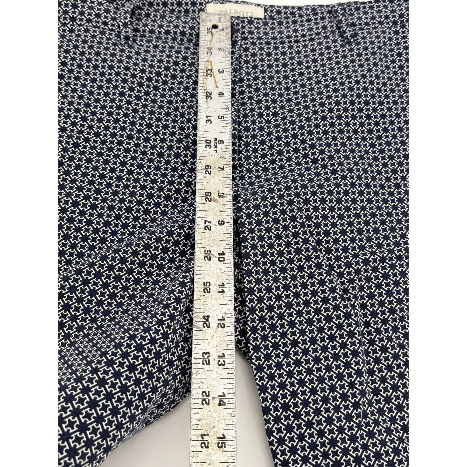 Talbots Women's Shorts Size 12 Navy Blue White Geometric Pattern Cotton Blend * - Thumbnail 8