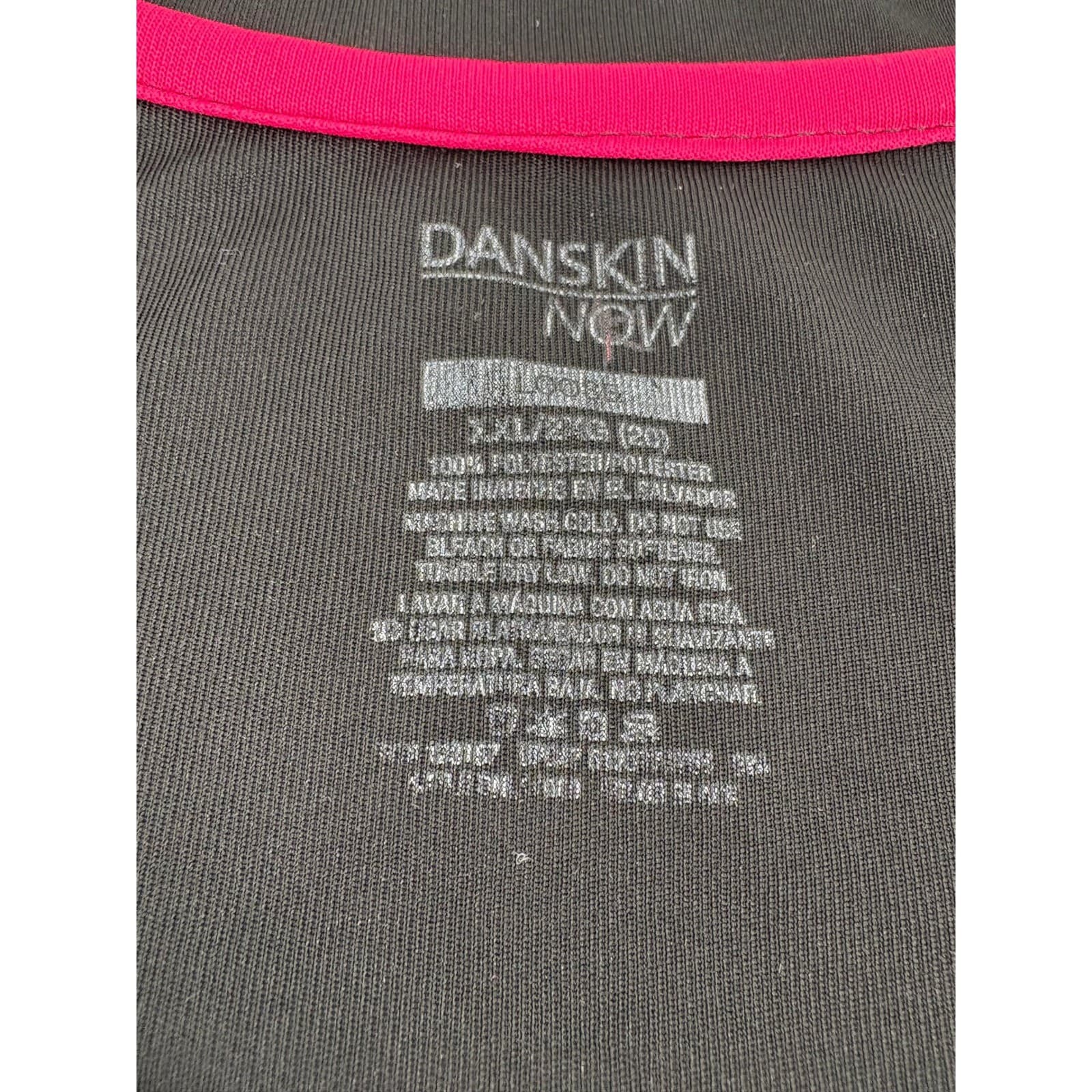 Danskin Now Womens Black V-Neck Athletic Top Plus Size 2XL Short Sleeve * - Thumbnail 3