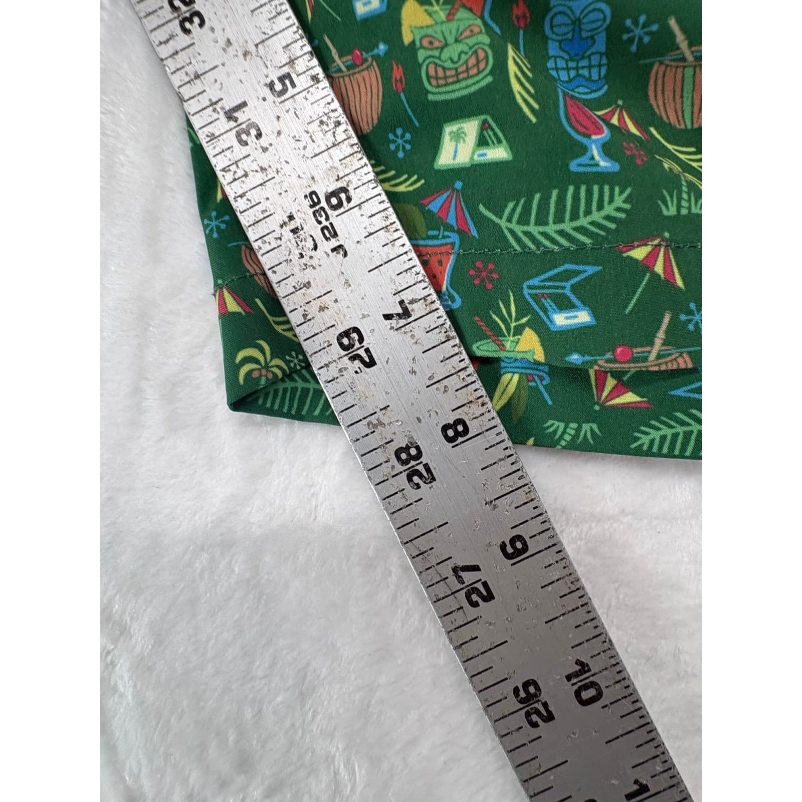 Skiff Dogs Swim Trunks Mens M Shorts Green Tiki Cocktail Pedigree Litter - Thumbnail 7