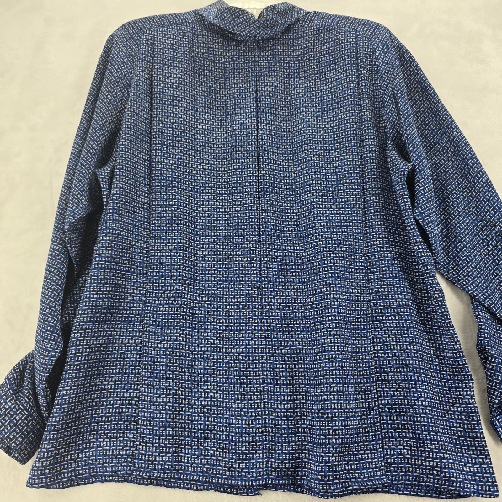 Spitalnick & Co Blouse Womens 12 Button Front Blue Geometric Long Sleeve Top - Thumbnail 6