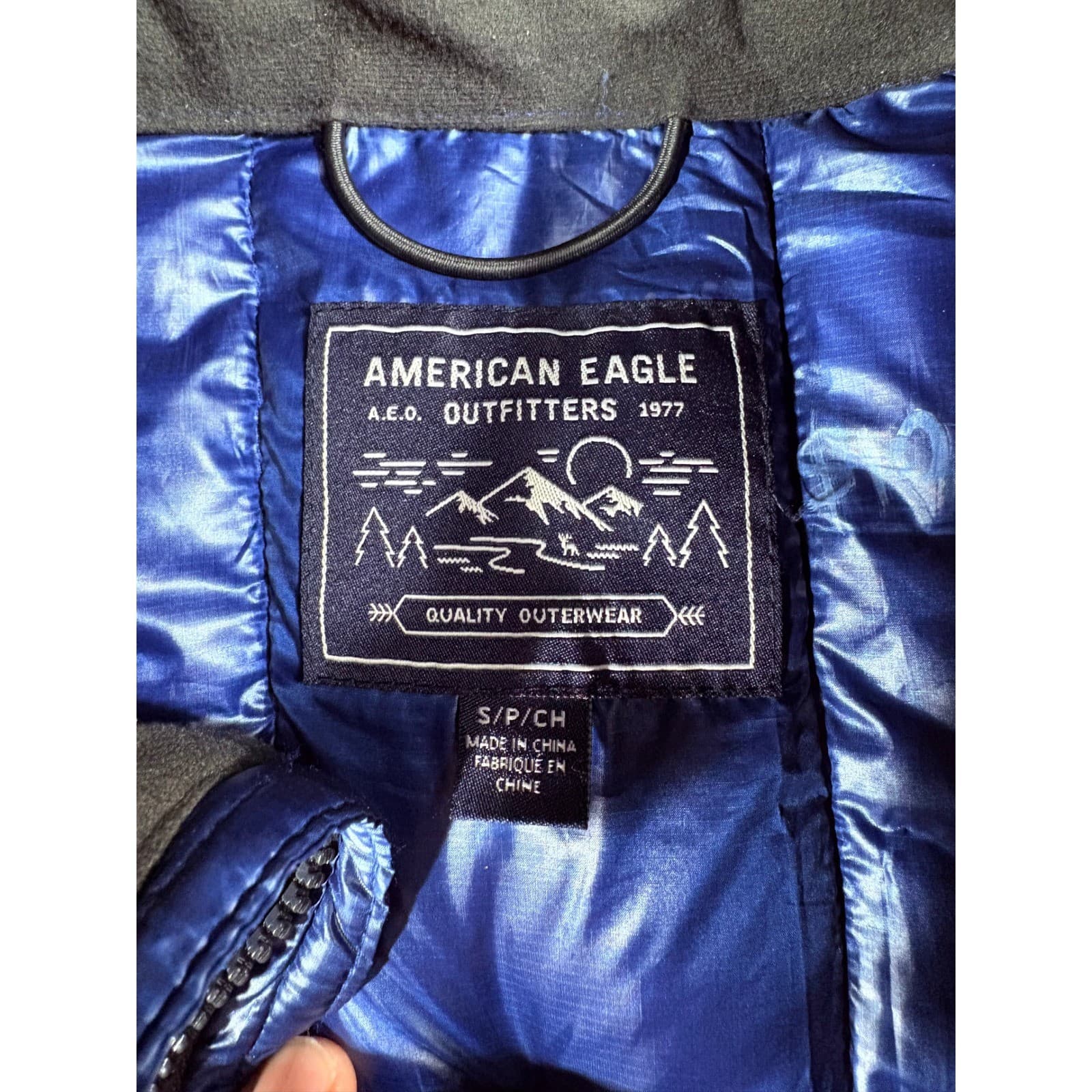 American Eagle Outfitters Mens Puffer Vest Full Zip Blue Small S - Thumbnail 2