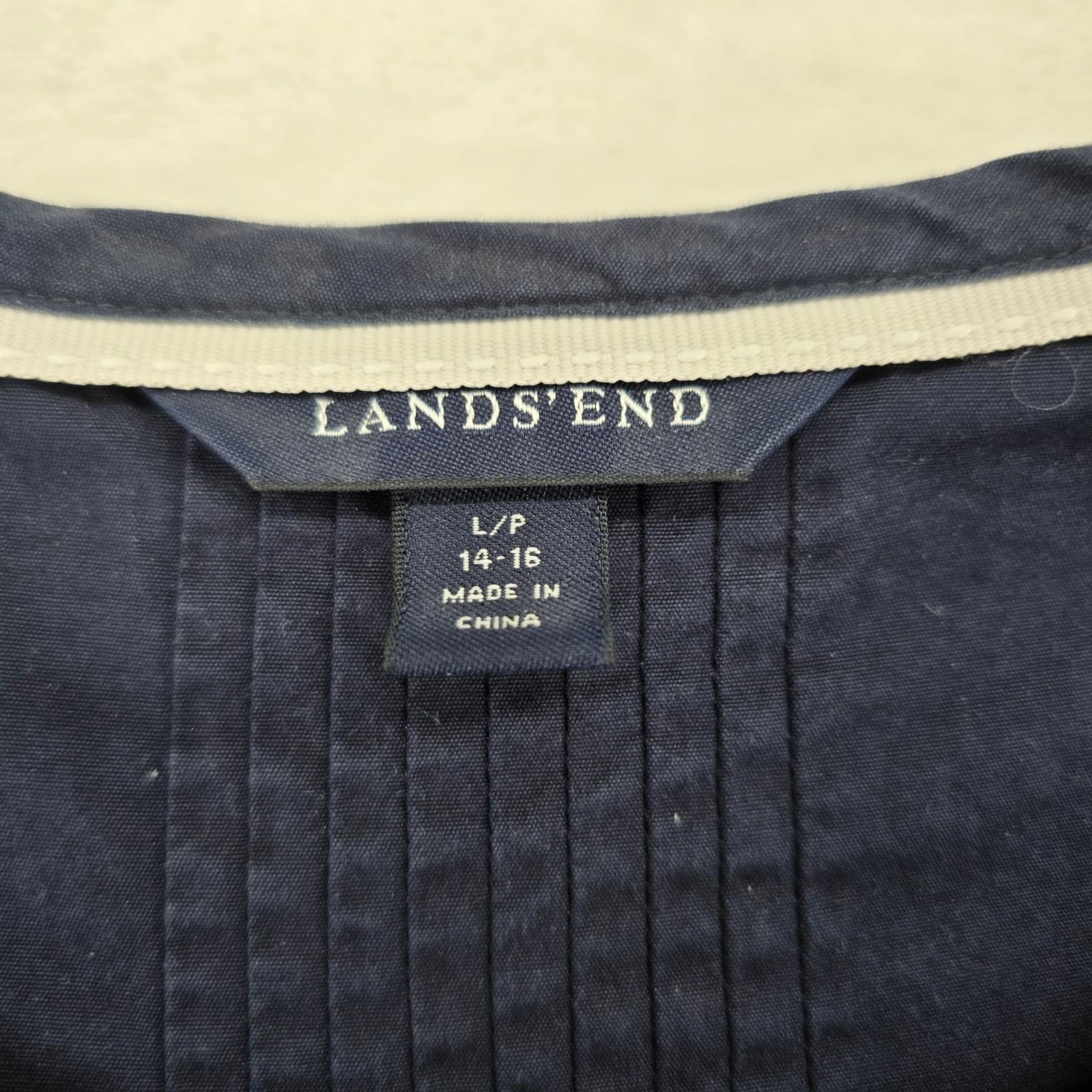Lands' End Tunic Womens L/P 14-16 Top Navy Blue Pintuck Bib Cotton Blouse - Thumbnail 2