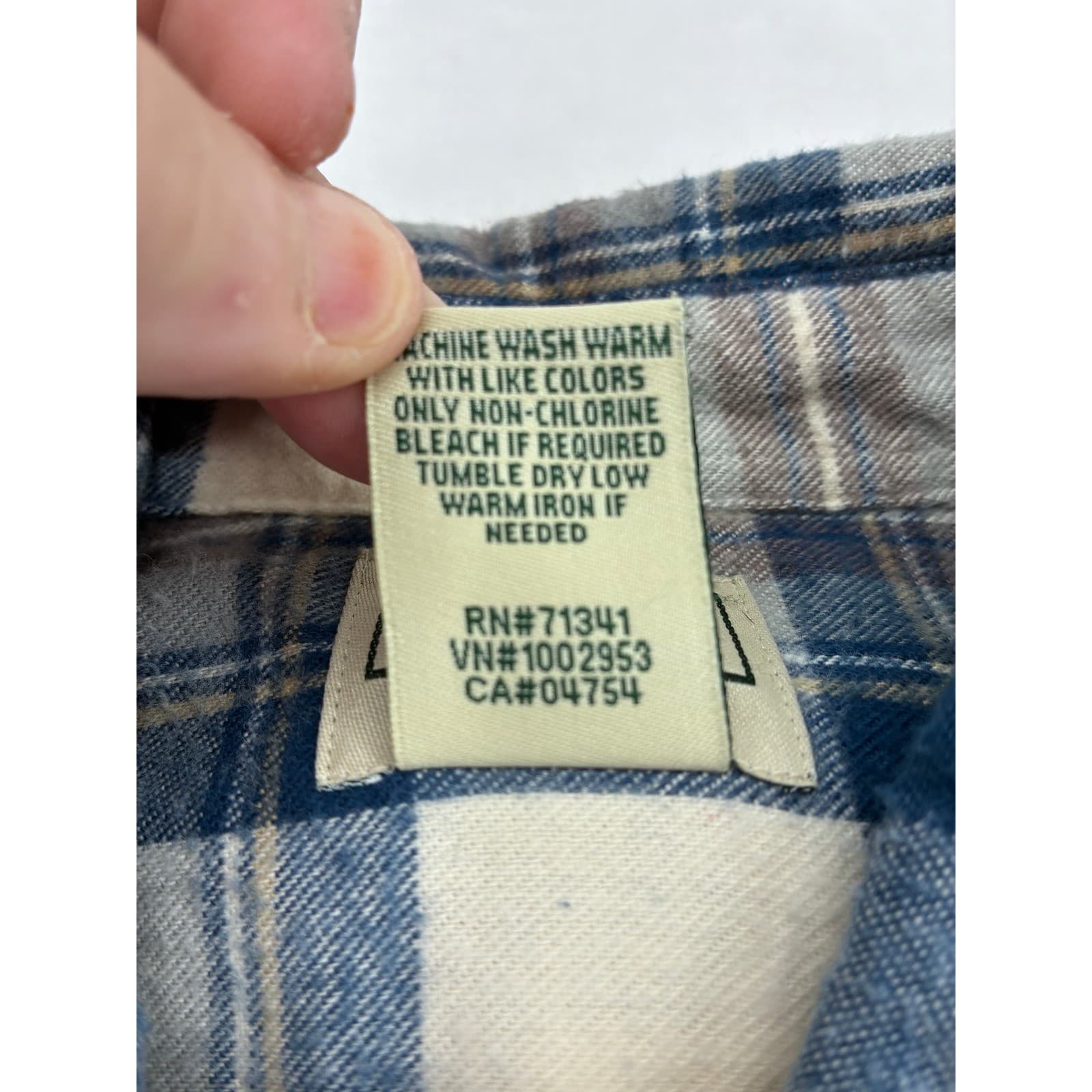 L.L. Bean Shirt Mens L Button Down Plaid Blue Brown Traditional Fit 228061 - Thumbnail 4