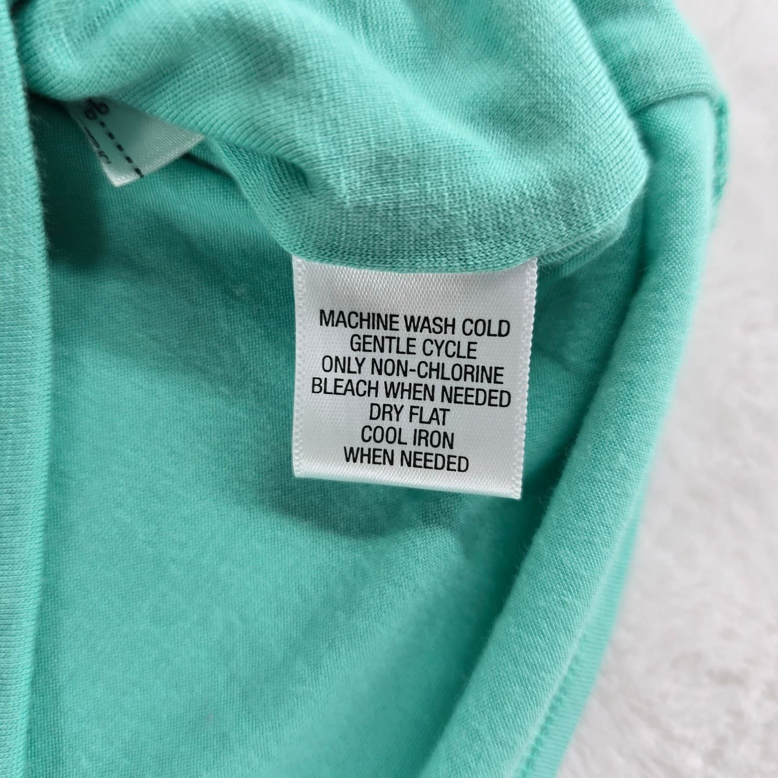 Victor Alfaro Top Womens M Short Sleeve Teal Green Pleated Scoop Neck - Thumbnail 3