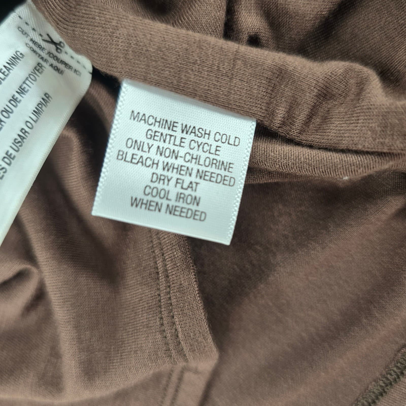 Victor Alfaro Top Womens Shirt Brown Scoop Neck Pleated Front Rayon Spandex NWT - Thumbnail 3