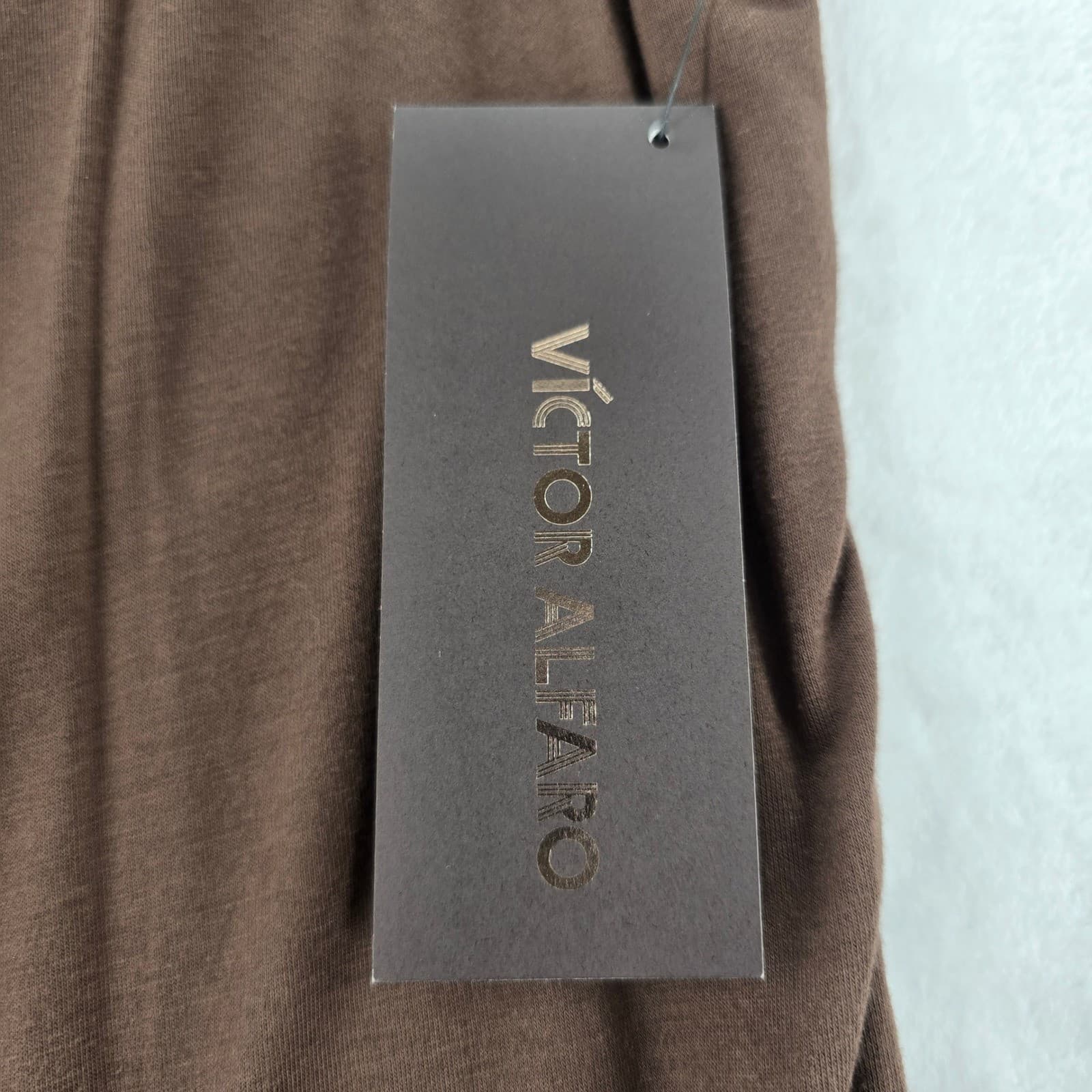 Victor Alfaro Top Womens Shirt Brown Scoop Neck Pleated Front Rayon Spandex NWT - Thumbnail 5