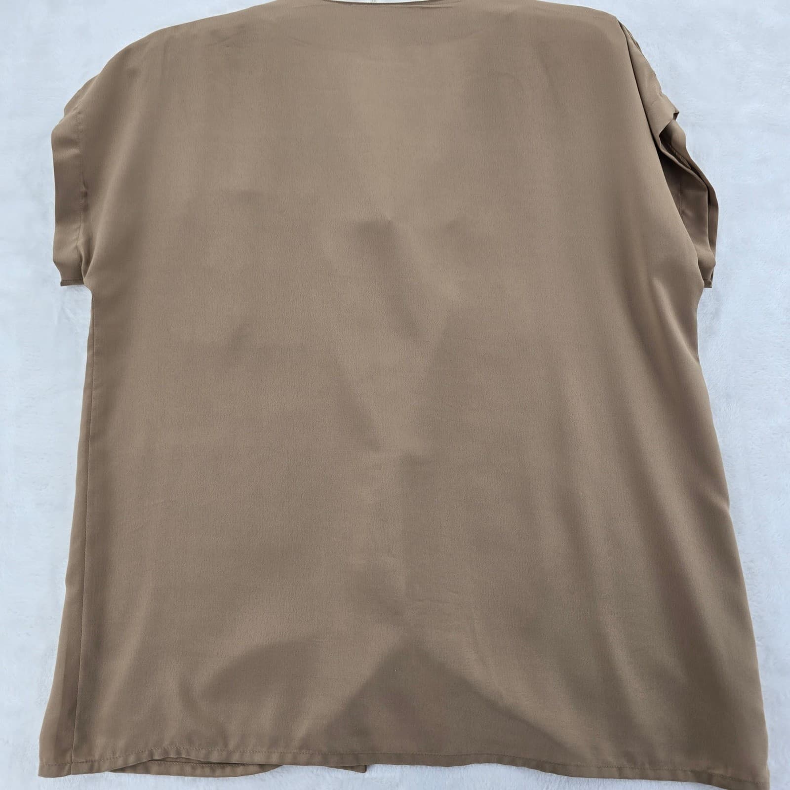Claude Bennett Blouse Womens 8 Button Up Tan Short Sleeve V-Neck Solid Polyester - Thumbnail 5